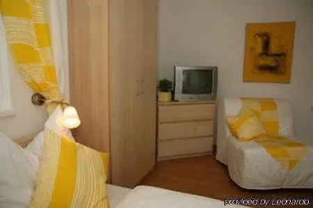 Ante Portas Apartment